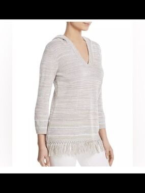 Tommy Bahama Cream Knit V-Neck Tunic with Decorative Trim